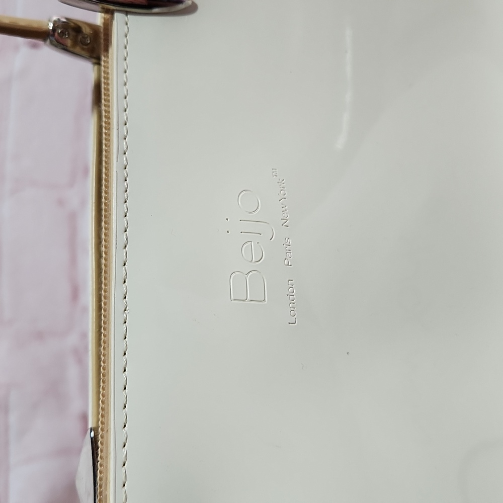BEIJO NWOT Handbag - Picture 2 of 4